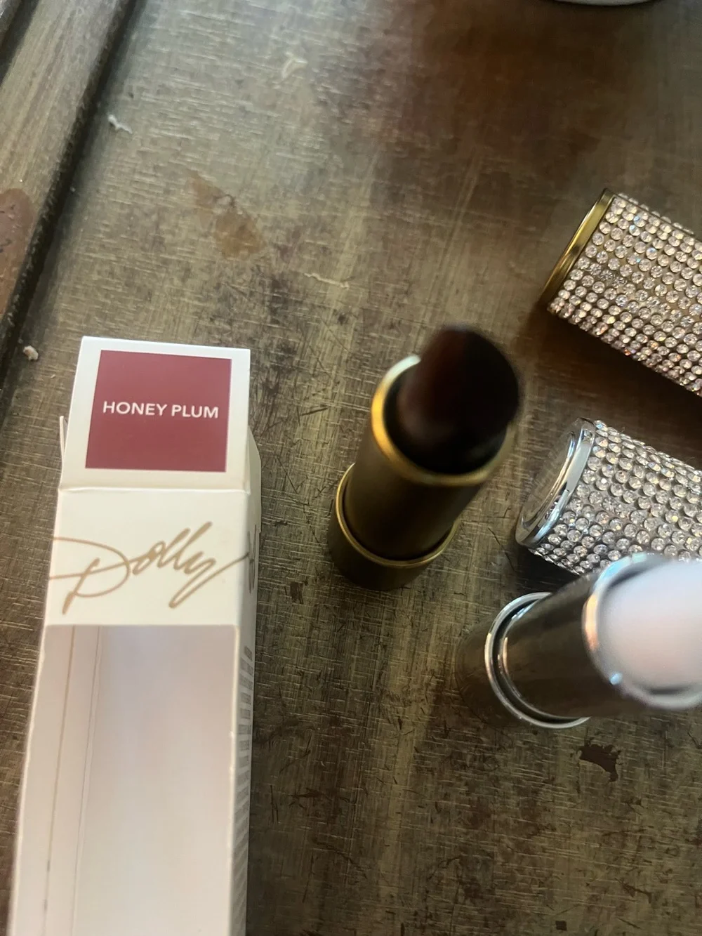 Dolly Parton elegant lipstick
